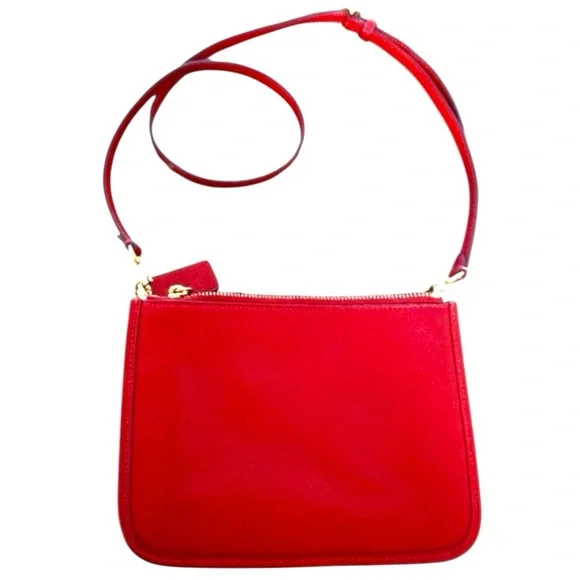 Coach Slim Turn-lock Crossbody brick red pebbled leather with red fabric inside - Picture 7 of 7